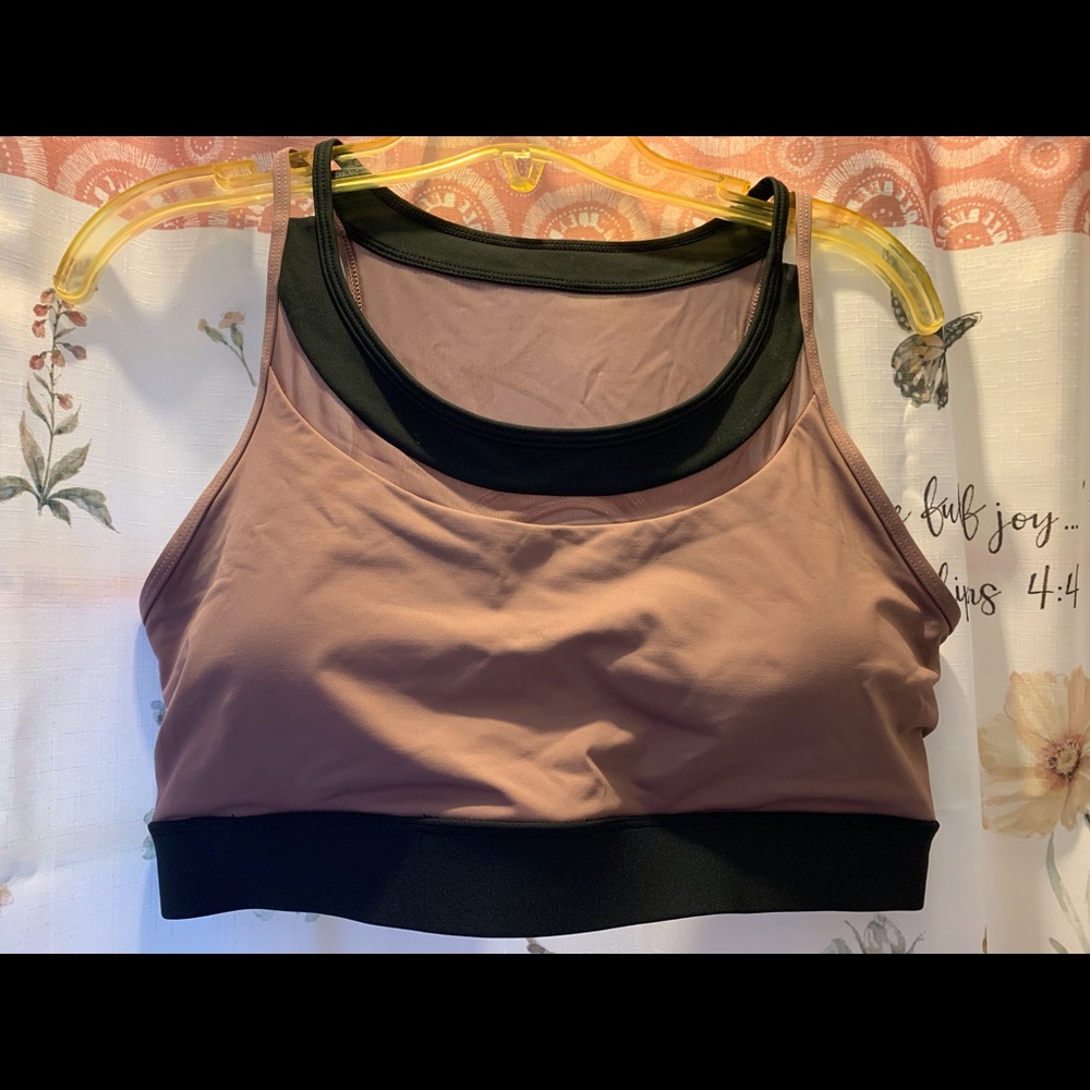 Zyia plum sports bra - adjustable back size XL